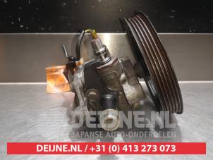 Mitsubishi Colt Power steering pump O331484 photo 4