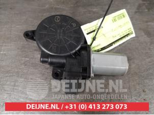Mazda CX-5 Door window motor O396831 photo 2