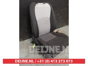 Toyota Yaris Stoel rechts O396855 foto 3