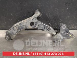 Mazda 3 Querlenker unten rechts vorne O396899 foto 2