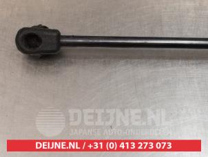 Suzuki Swift Gasdämpfer rechts hinten O295391 foto 3