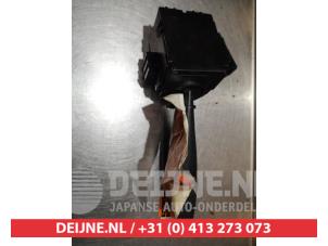 Suzuki Swift Wiper switch O310216 photo 3