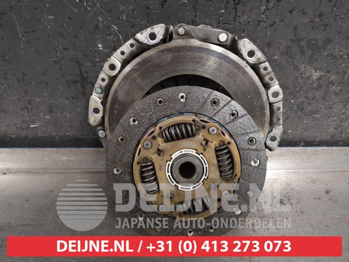 Gebruikte Koppelingsset (compleet) Hyundai i20 (GBB) 1.2i 16V Prijs € 75,00 Margeregeling aangeboden door V.Deijne Jap.Auto-onderdelen BV