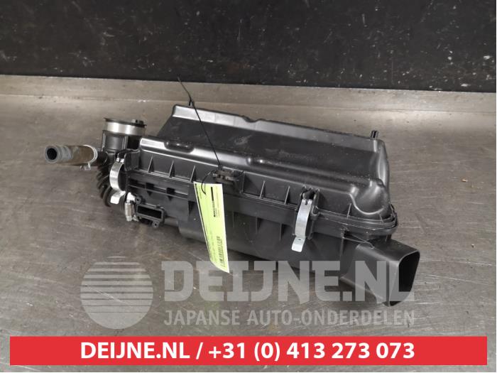 Gebruikte Luchtfilterhuis Suzuki Swift (ZC/ZD) 1.2 Dual Jet 16V Allgrip Prijs € 100,00 Margeregeling aangeboden door V.Deijne Jap.Auto-onderdelen BV