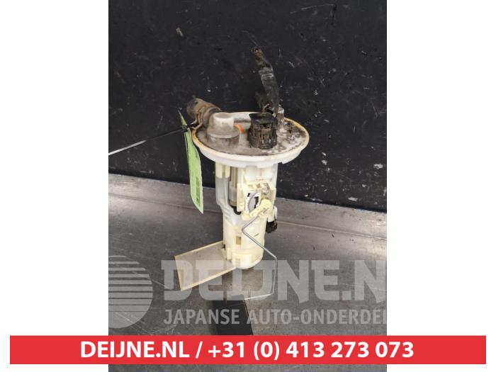 Gebruikte Tank element Pomp Daihatsu Materia 1.3 16V Prijs € 40,00 Margeregeling aangeboden door V.Deijne Jap.Auto-onderdelen BV