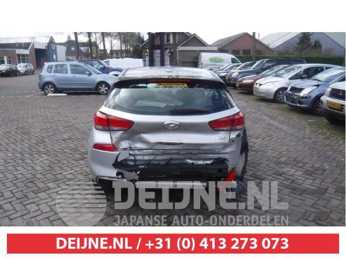Hyundai I30 Ruit achter O397626
