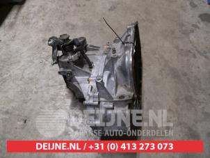 Suzuki Wagon R+ Versnellingsbak O9990007116 foto 4