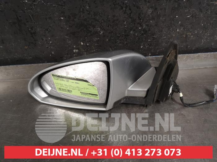 Nissan Primera Buitenspiegel links O397923