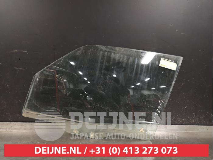 Mitsubishi Pajero Türscheibe 4-türig links vorne O397971