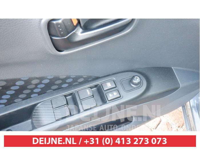 Suzuki Celerio Combischakelaar ramen O398130