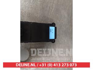 Suzuki Celerio Combischakelaar ramen O398130 foto 3