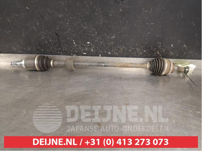 Suzuki Celerio Aandrijfas rechts-voor O398290