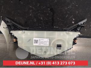 Suzuki Baleno Heater control panel O398314 photo 2
