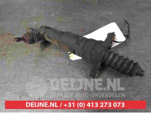 Gebruikte Koppeling Hulp Cilinder Mitsubishi Colt (Z2/Z3) 1.5 DI-D 12V HP Prijs € 25,00 Margeregeling aangeboden door V.Deijne Jap.Auto-onderdelen BV