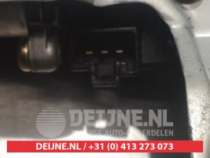 Toyota Rav-4 Rear wiper motor O301473 photo 4