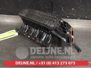 Honda Civic Inlaatspruitstuk O398594 foto 2