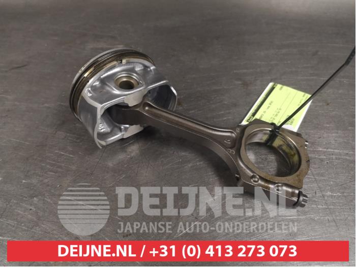 Kia Sorento Piston O398747
