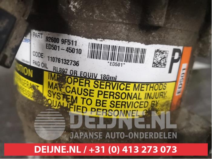Aircopomp van een Nissan Primera (P12) 1.8 16V 2008