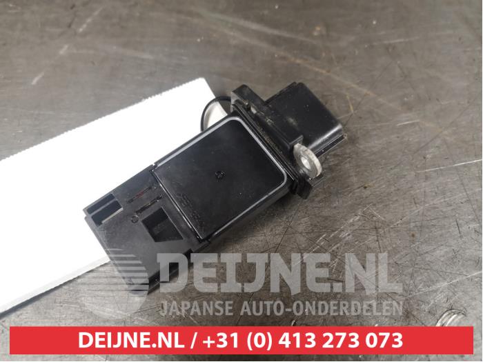 Gebruikte Luchtregelklep Nissan Primera (P12) 1.8 16V Prijs € 15,00 Margeregeling aangeboden door V.Deijne Jap.Auto-onderdelen BV