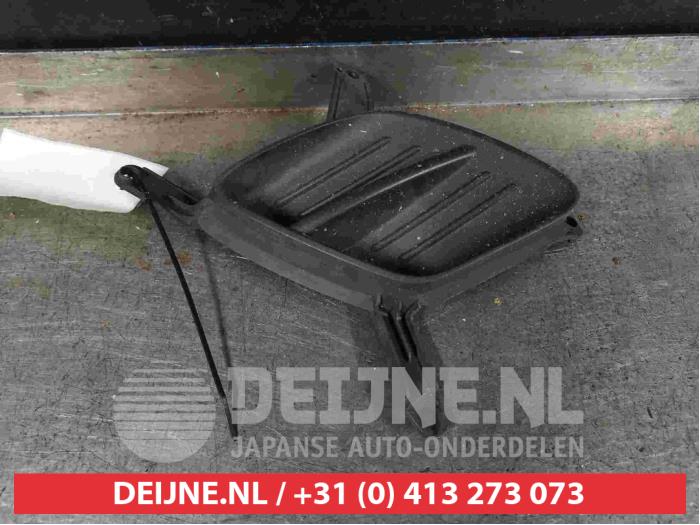 Kia Venga Bumper Rooster O399005