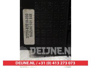 Suzuki Wagon R+ Wiper switch O310176 photo 4