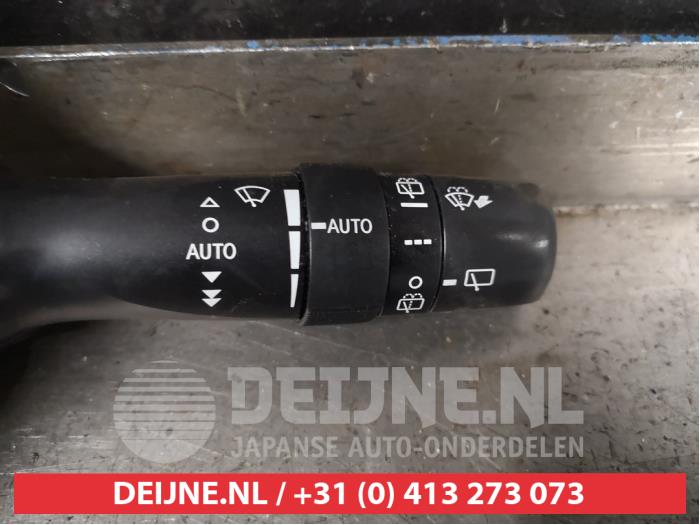 Toyota Verso Scheibenwischer Schalter O399589