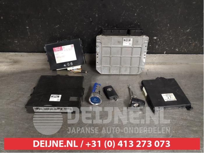 Toyota Auris Schlossset Zylinder (komplett) O399654
