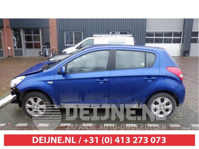 Hyundai I20 Portierruit 4Deurs links-achter O399679