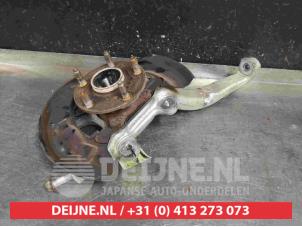 Lexus IS Achsschenkel links vorne O399944 foto 2