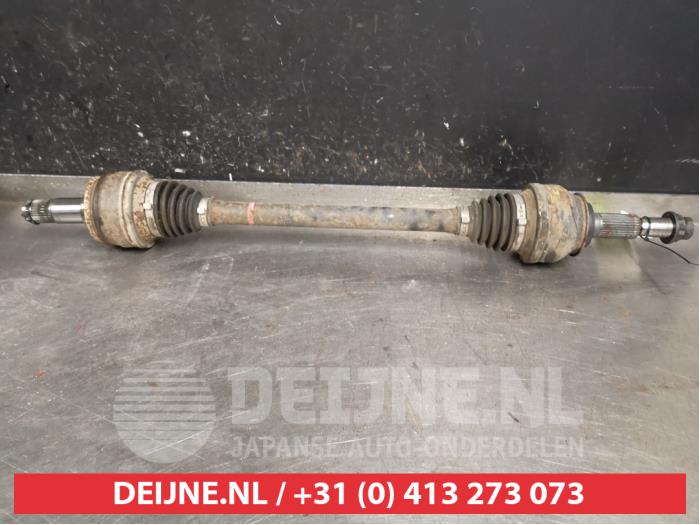 Lexus IS Aandrijfas rechts-achter O399948