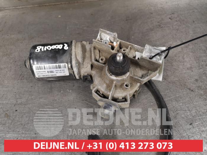 Chevrolet Orlando Ruitenwissermotor voor O399994