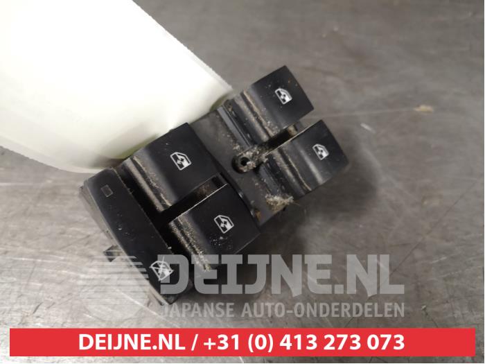 Chevrolet Orlando Combischakelaar ramen O400001