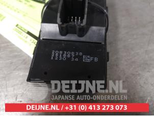 Chevrolet Orlando Multi-functional window switch O400001 photo 2
