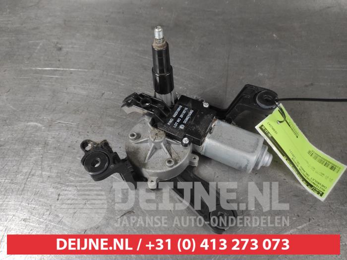 Chevrolet Orlando Ruitenwissermotor achter O400010