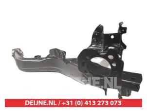 Nissan Qashqai Draagarm rechts-achter O9990007386 foto 2