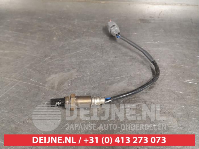 Gebruikte Lambda Sonde Toyota Avensis (T22) 2.0 16V VVT-i D-4 Prijs € 30,00 Margeregeling aangeboden door V.Deijne Jap.Auto-onderdelen BV