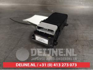 Honda Insight Multi-functional window switch O400759 photo 2