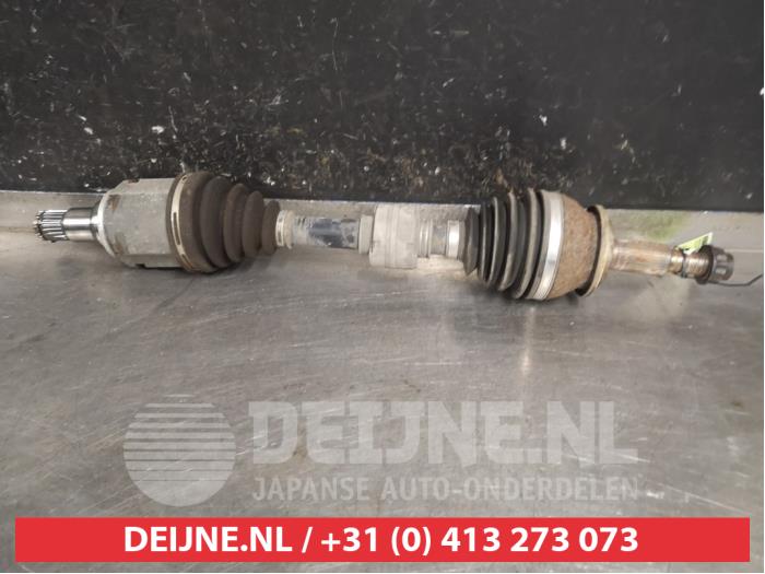 Toyota Rav-4 Antriebswelle links vorne O400971