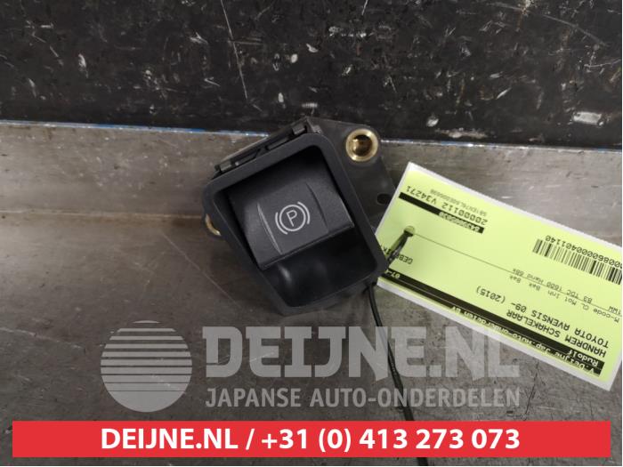 Toyota Avensis Handrem schakelaar O401140