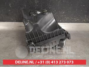 Toyota Avensis Air box O401194 photo 2