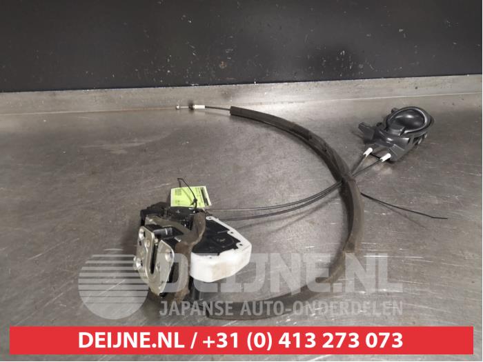 Nissan Micra Deurslot Mechaniek 4Deurs rechts-achter O401683