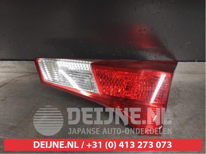Toyota Rav-4 Achterklep reflector rechts O401727