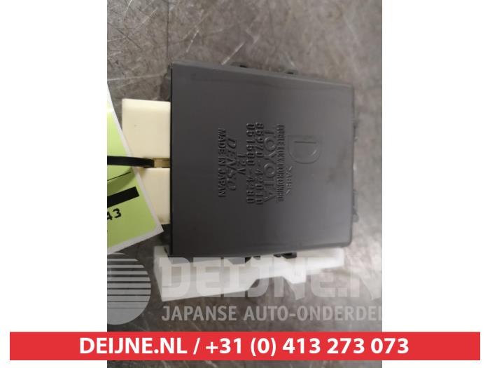Gebruikte Module Centrale Deurvergrendeling Toyota RAV4 (A4) 2.0 D-4D 16V 4x4 Prijs € 25,00 Margeregeling aangeboden door V.Deijne Jap.Auto-onderdelen BV