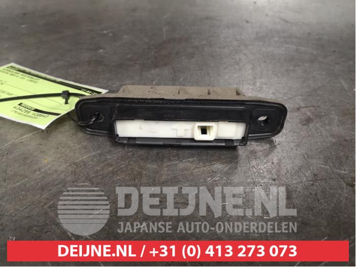 Toyota Rav-4 Schakelaar achterklep O401774