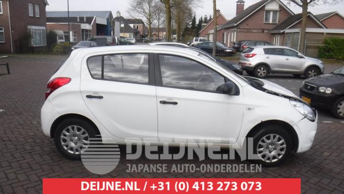 Hyundai I20 Portierruit 4Deurs rechts-voor O401768