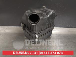 Gebruikte Luchtfilterhuis Toyota RAV4 (A4) 2.0 D-4D 16V 4x4 Prijs € 50,00 Margeregeling aangeboden door V.Deijne Jap.Auto-onderdelen BV