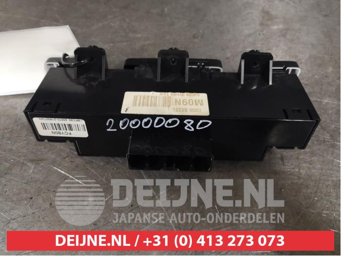 Hyundai IX35 Stoelverwarmings Schakelaar O401876