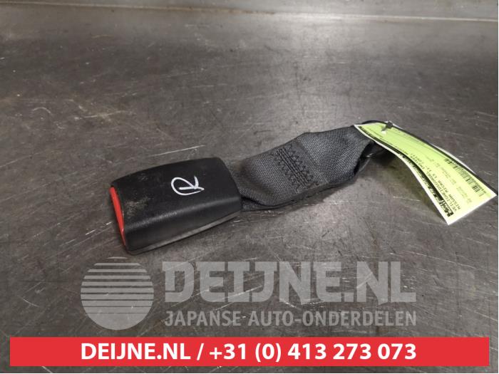 Nissan Micra Sicherheitsgurt Schließe rechts hinten O402011