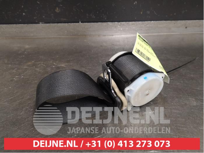 Nissan Micra Sicherheitsgurt links hinten O402012