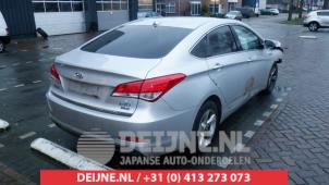 Hyundai I40 Portierruit 4Deurs rechts-achter O402077 foto 2